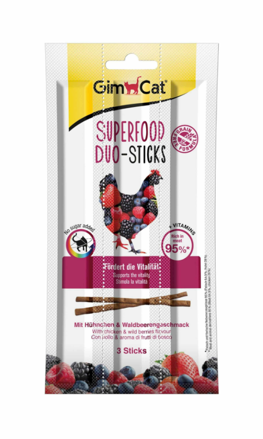 Picture of Gimcat Duo-Sticks Chicken & Forest Berries 3 Sticks